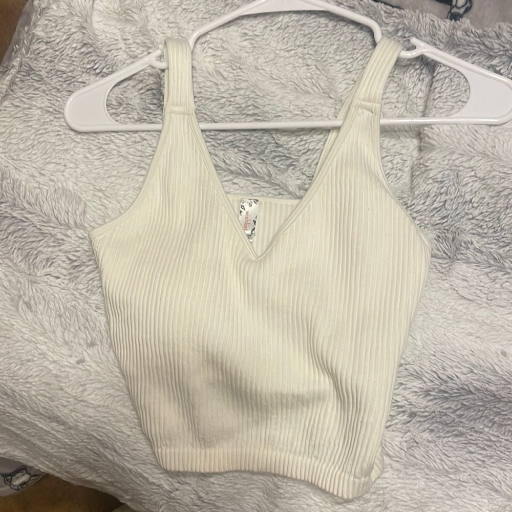 white tank from dry goods never worn size M/L